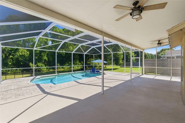 11213 CLAYRIDGE DRIVE, Tampa, FL 33635