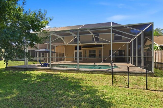 11213 CLAYRIDGE DRIVE, Tampa, FL 33635