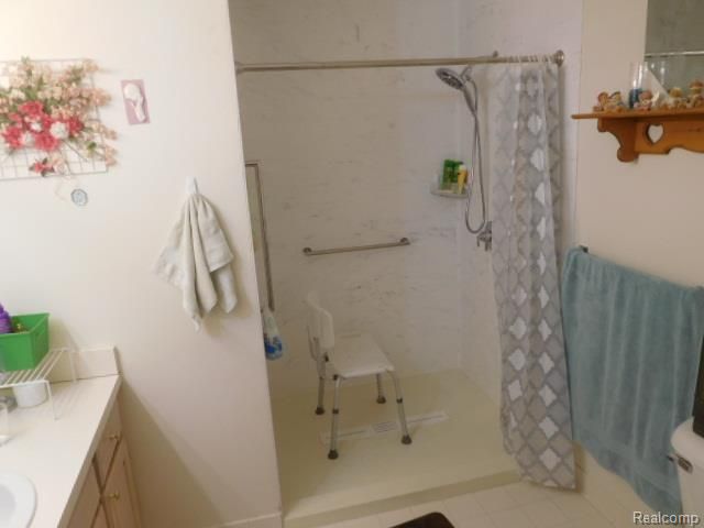 4116 April Lane 24, Sterling Heights, MI 48310