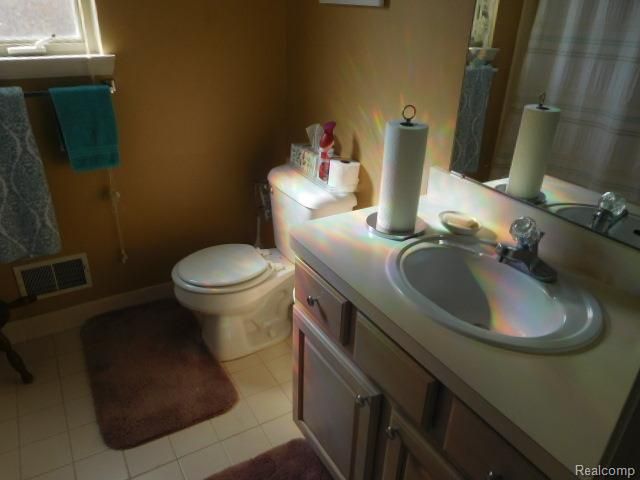 4116 April Lane 24, Sterling Heights, MI 48310