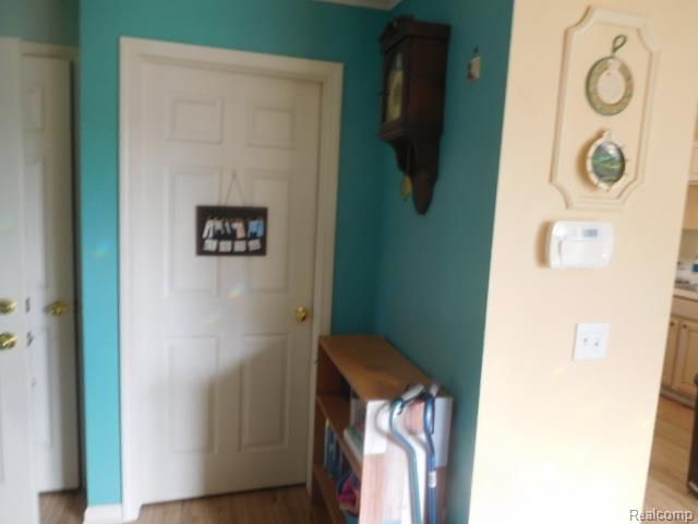 4116 April Lane 24, Sterling Heights, MI 48310