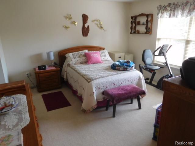 4116 April Lane 24, Sterling Heights, MI 48310