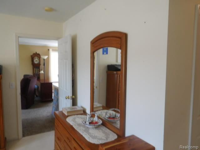 4116 April Lane 24, Sterling Heights, MI 48310