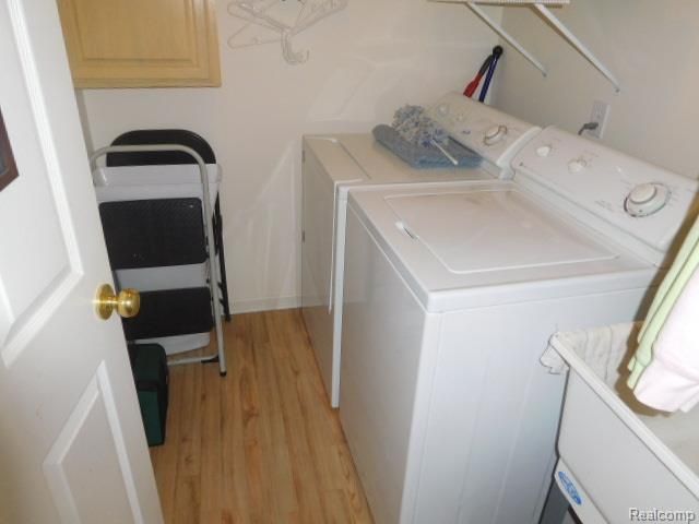 4116 April Lane 24, Sterling Heights, MI 48310