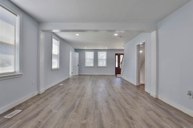 151 Tolles Street, Nashua, NH 03064