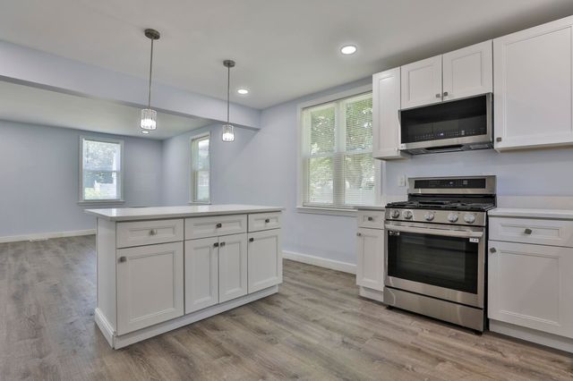 151 Tolles Street, Nashua, NH 03064