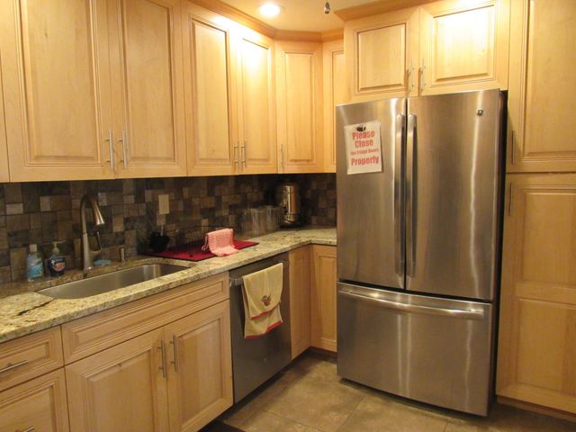5780 FERNLEY Drive W 138, West Palm Beach, FL 33415