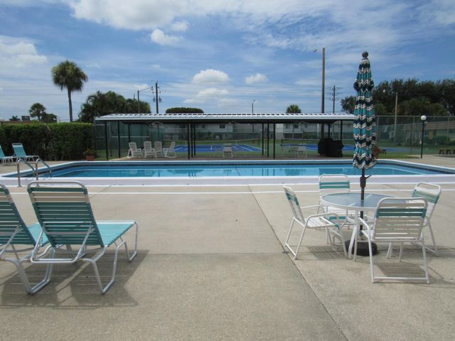 5780 FERNLEY Drive W 138, West Palm Beach, FL 33415