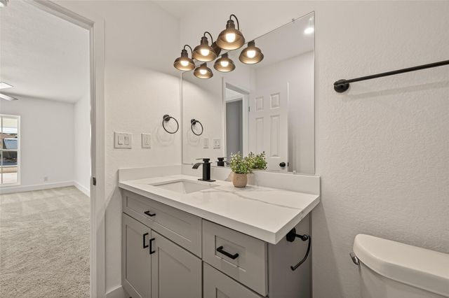 608 Lloyd Lane, Baytown, TX 77521