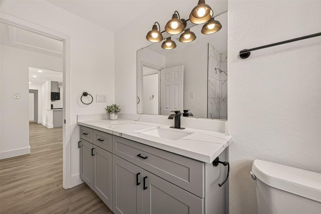 608 Lloyd Lane, Baytown, TX 77521