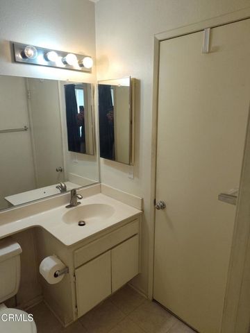 1840 E Avenue J2 apt 7, Lancaster, CA 93535