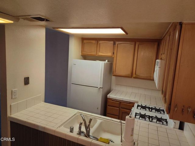 1840 E Avenue J2 apt 7, Lancaster, CA 93535