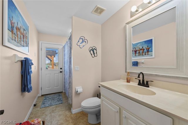 1036 NW 33rd AVE, Cape Coral, FL 33993