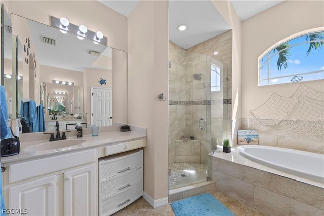 1036 NW 33rd AVE, Cape Coral, FL 33993