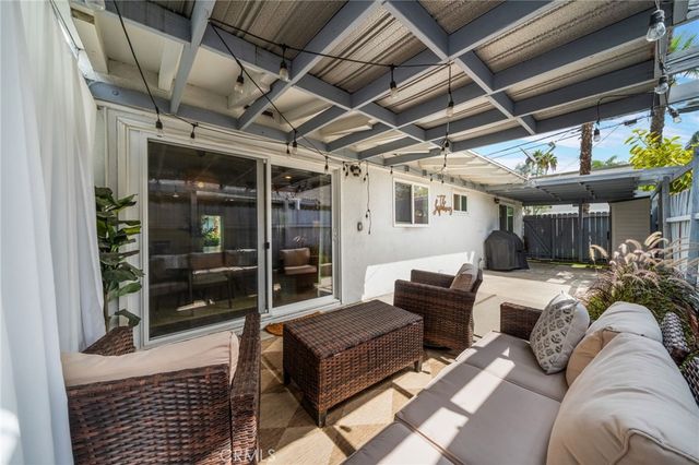 303 N Acacia Avenue A, Fullerton, CA 92831