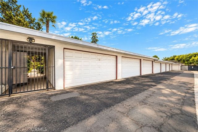 303 N Acacia Avenue A, Fullerton, CA 92831