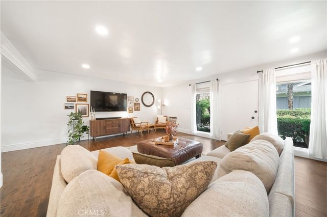 303 N Acacia Avenue A, Fullerton, CA 92831