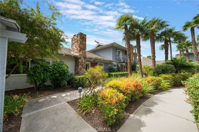 303 N Acacia Avenue A, Fullerton, CA 92831
