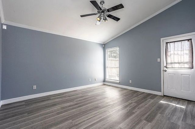 9000 Elbe Trail, Fort Worth, TX 76118
