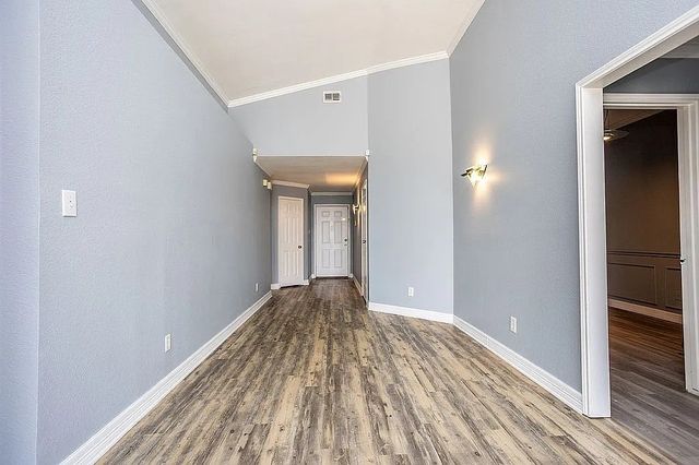 9000 Elbe Trail, Fort Worth, TX 76118
