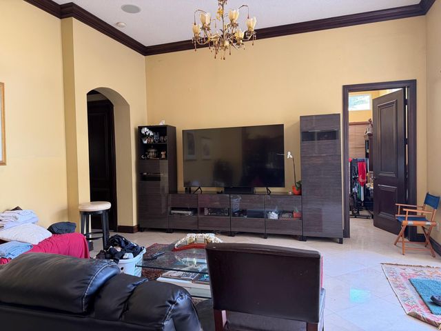 3309 Bradenham Lane, Davie, FL 33328