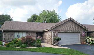 2136 CHURCHVIEW Drive 6, Rockford, IL 61107
