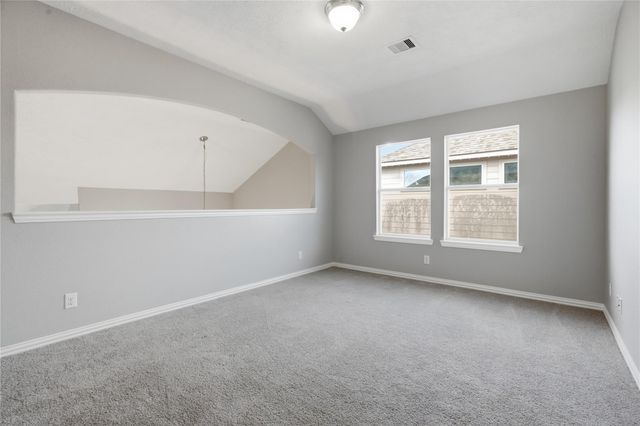 9114 Creekside Court, Hitchcock, TX 77563