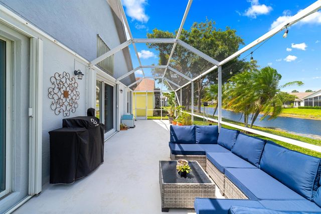 2211 Soundings Court, West Palm Beach, FL 33413
