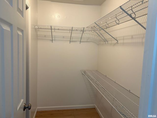 204 TULIP Drive, Mackinaw, IL 61755