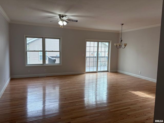 204 TULIP Drive, Mackinaw, IL 61755