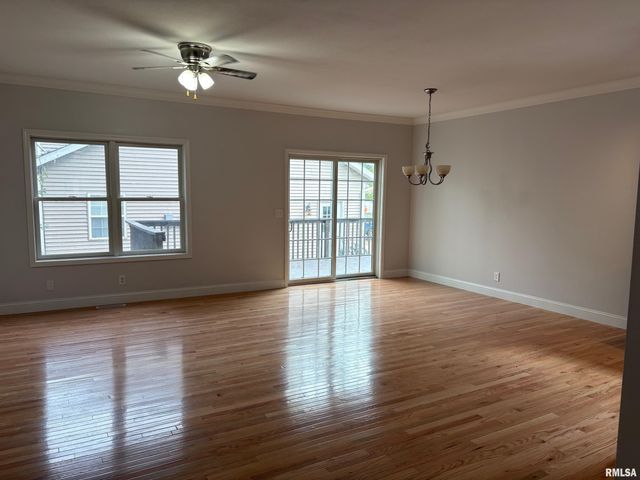 204 TULIP Drive, Mackinaw, IL 61755