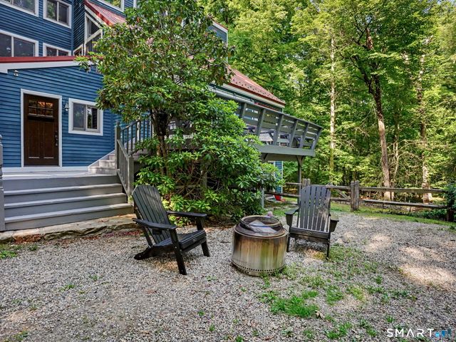 25 Windaway Road, Bethel, CT 06801