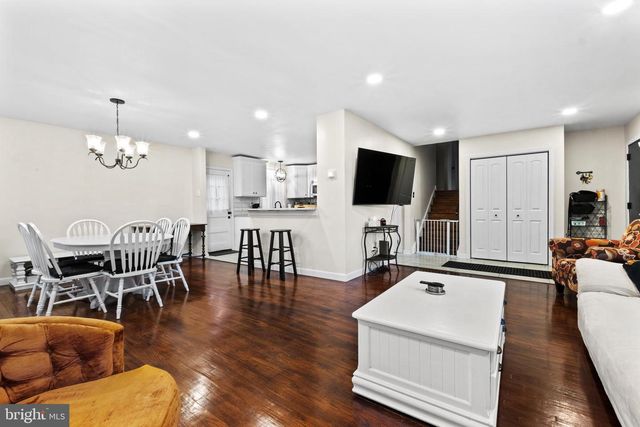 1136 BON AIR RD, Havertown, PA 19083