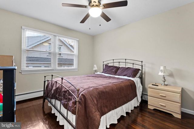 1136 BON AIR RD, Havertown, PA 19083