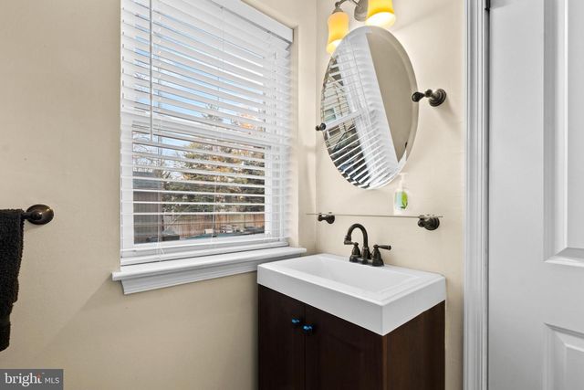 1136 BON AIR RD, Havertown, PA 19083