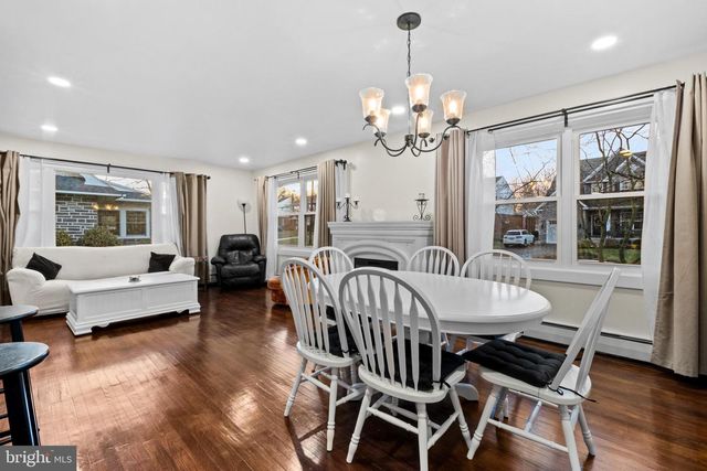 1136 BON AIR RD, Havertown, PA 19083