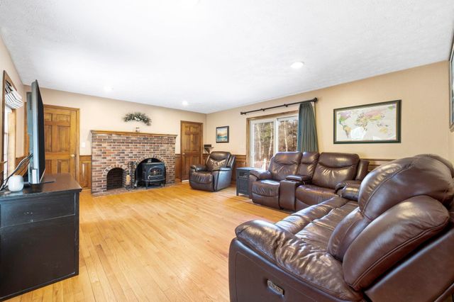 82 Truell Road, Hollis, NH 03049