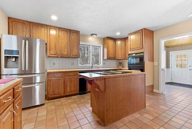 82 Truell Road, Hollis, NH 03049
