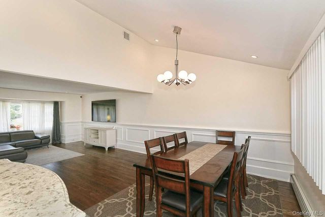 2885 Gerald Court, North Bellmore, NY 11710