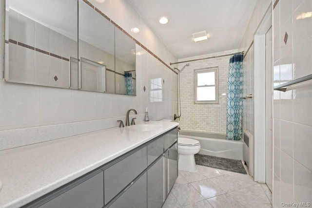 2885 Gerald Court, North Bellmore, NY 11710