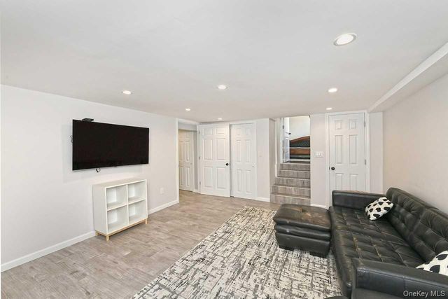 2885 Gerald Court, North Bellmore, NY 11710
