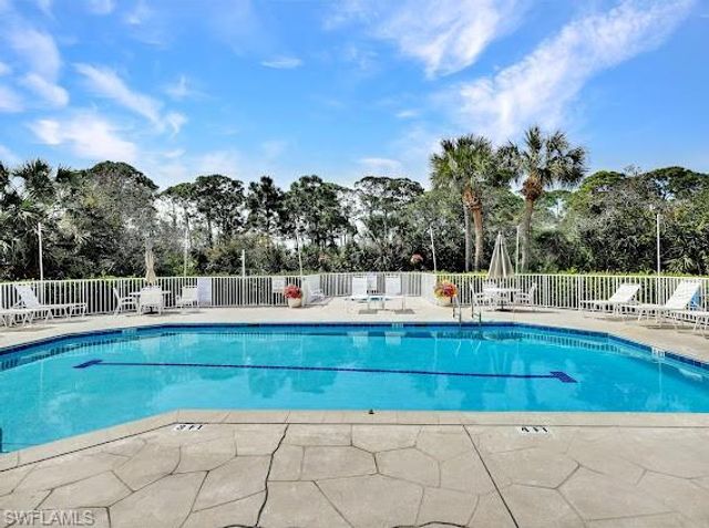 15435 Cedarwood Ln Apt 301, Naples, FL 34110