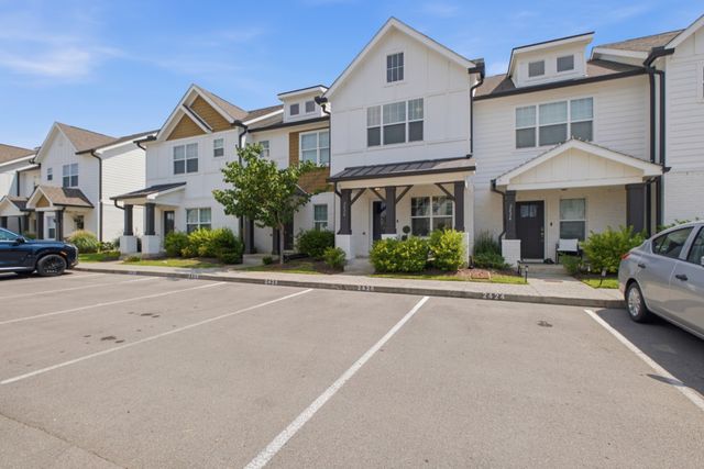 2426 Sayerville Ave, Old Hickory, TN 37138