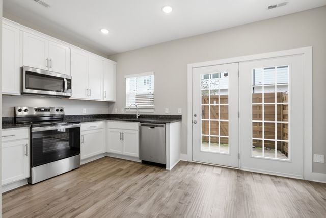 2426 Sayerville Ave, Old Hickory, TN 37138