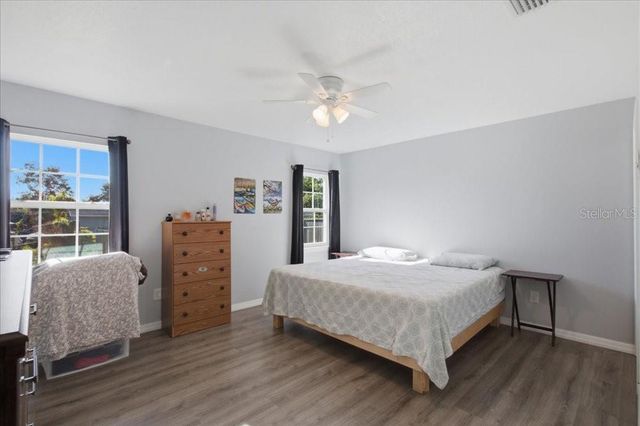 14584 20TH ST, Dade City, FL 33523