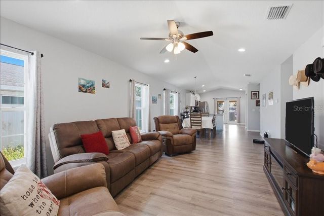 14584 20TH ST, Dade City, FL 33523