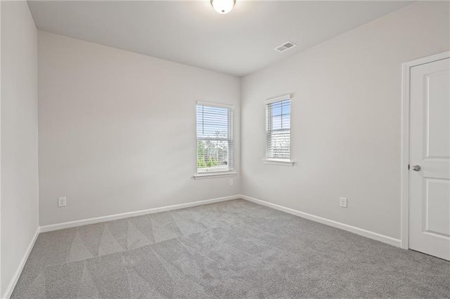 5577 Keswick Drive, Flowery Branch, GA 30542