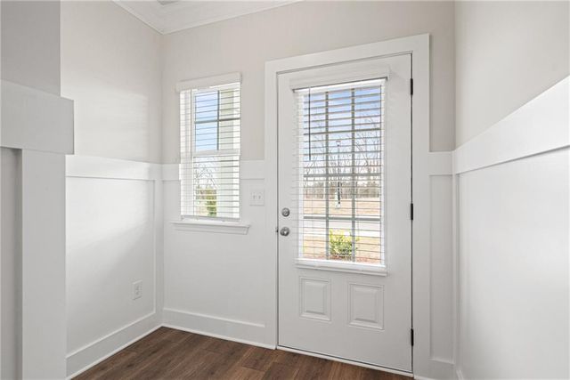 5577 Keswick Drive, Flowery Branch, GA 30542