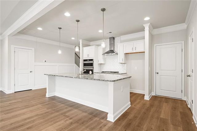 5577 Keswick Drive, Flowery Branch, GA 30542