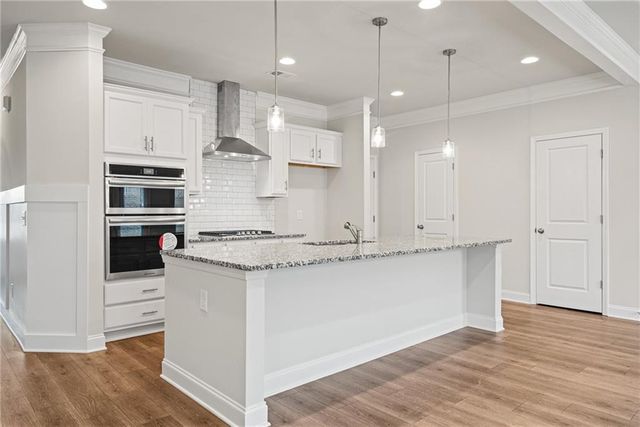 5577 Keswick Drive, Flowery Branch, GA 30542